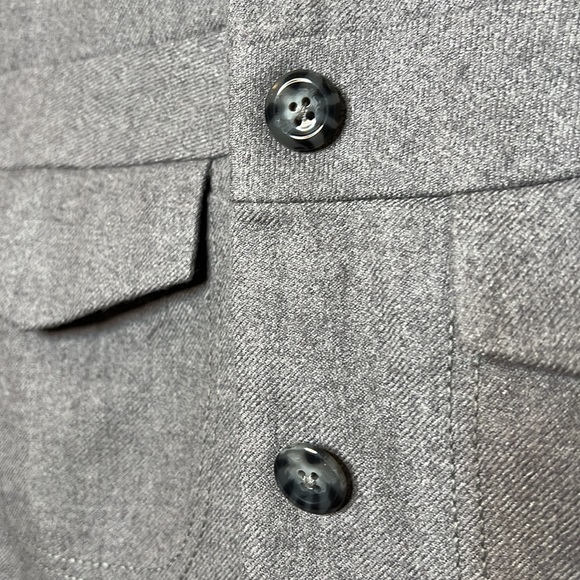 Banana Republic Petite Structured Military style Gray Wool and Satin Coat S - Picture 8 of 9